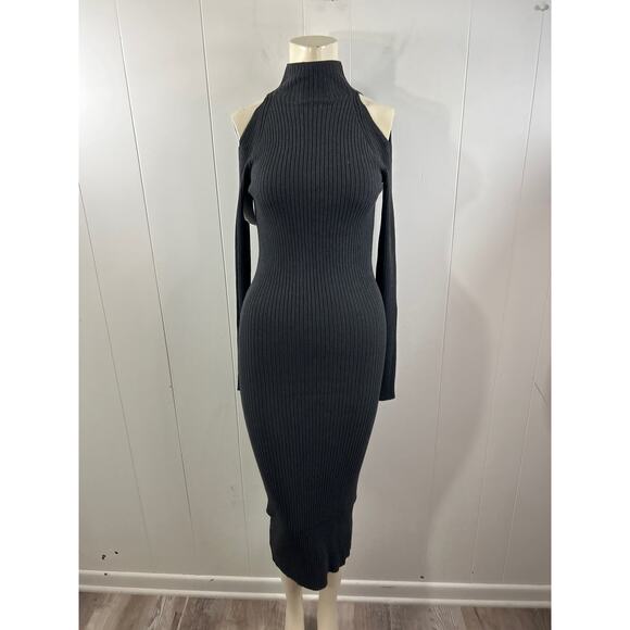 ASTR the Label Cold Shoulder Mock Neck Midi Sweater Dress in Charcoal Size XS - Picture 4 of 7